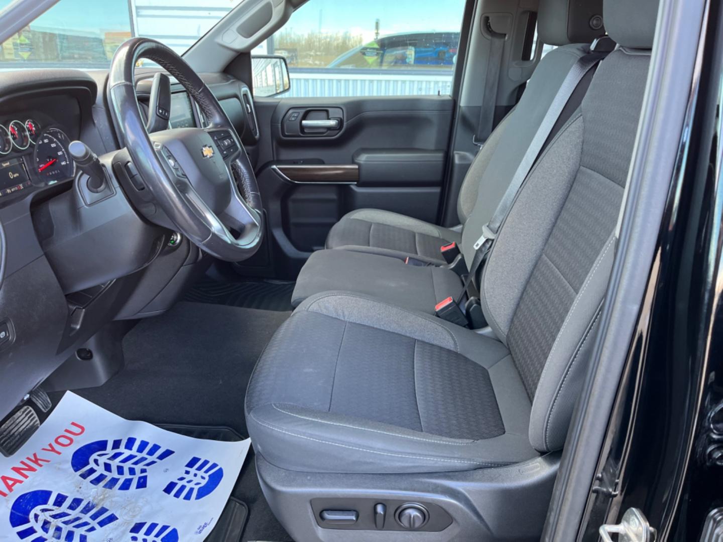 2021 BLACK /Black CHEVROLET SILVERADO 1500 LT (1GCUYDED2MZ) with an 5.3L engine, Automatic transmission, located at 1960 Industrial Drive, Wasilla, 99654, (907) 274-2277, 61.573475, -149.400146 - Photo#9